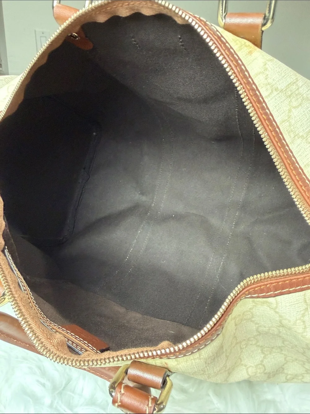 💯Authentic Gucci Beige GG Monogram Duffel with Brown Leather Trim🍀